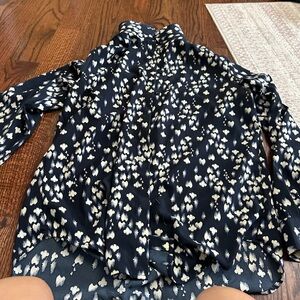 H&M Black and White Button Down Shirt